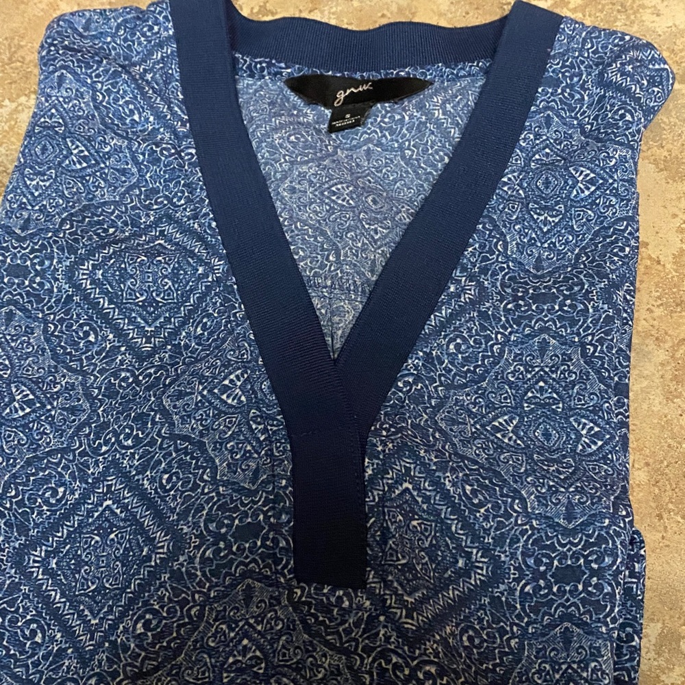 GNW Blue Patterned V-Neck Blouse